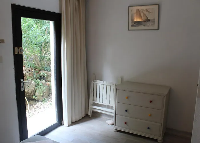 Les Petits Cailloux *